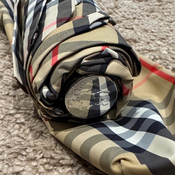 Burberry Beige and Red Check Umbrella - Picture 6 of 6
